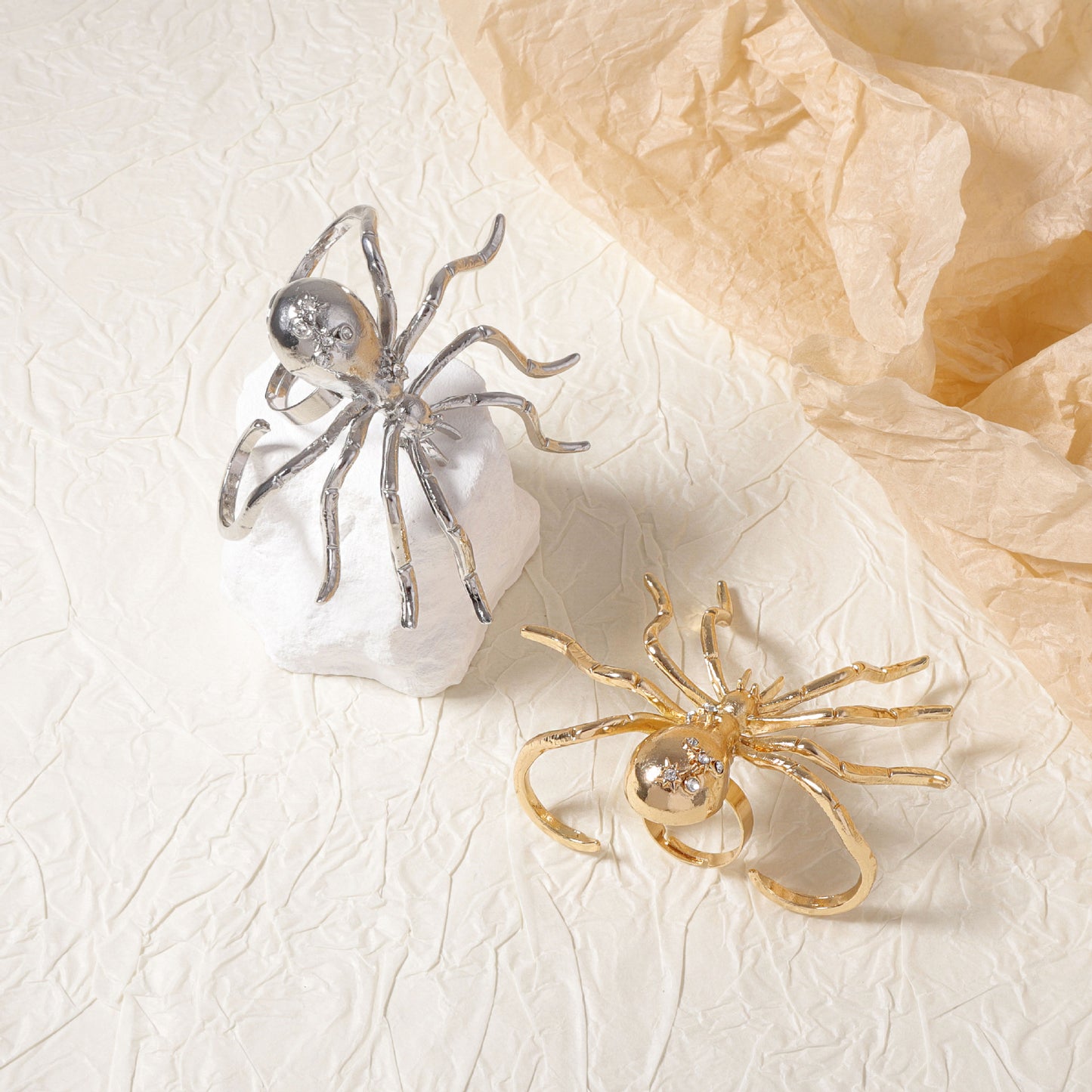 Anillo artesanal delicado