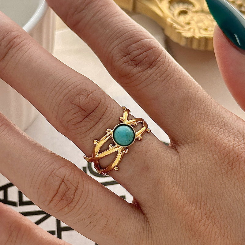 Oro Anillo artesanal delicado