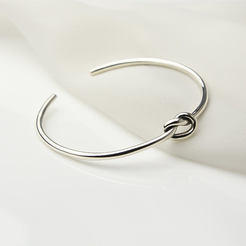 Pulsera hermoso con estilo único