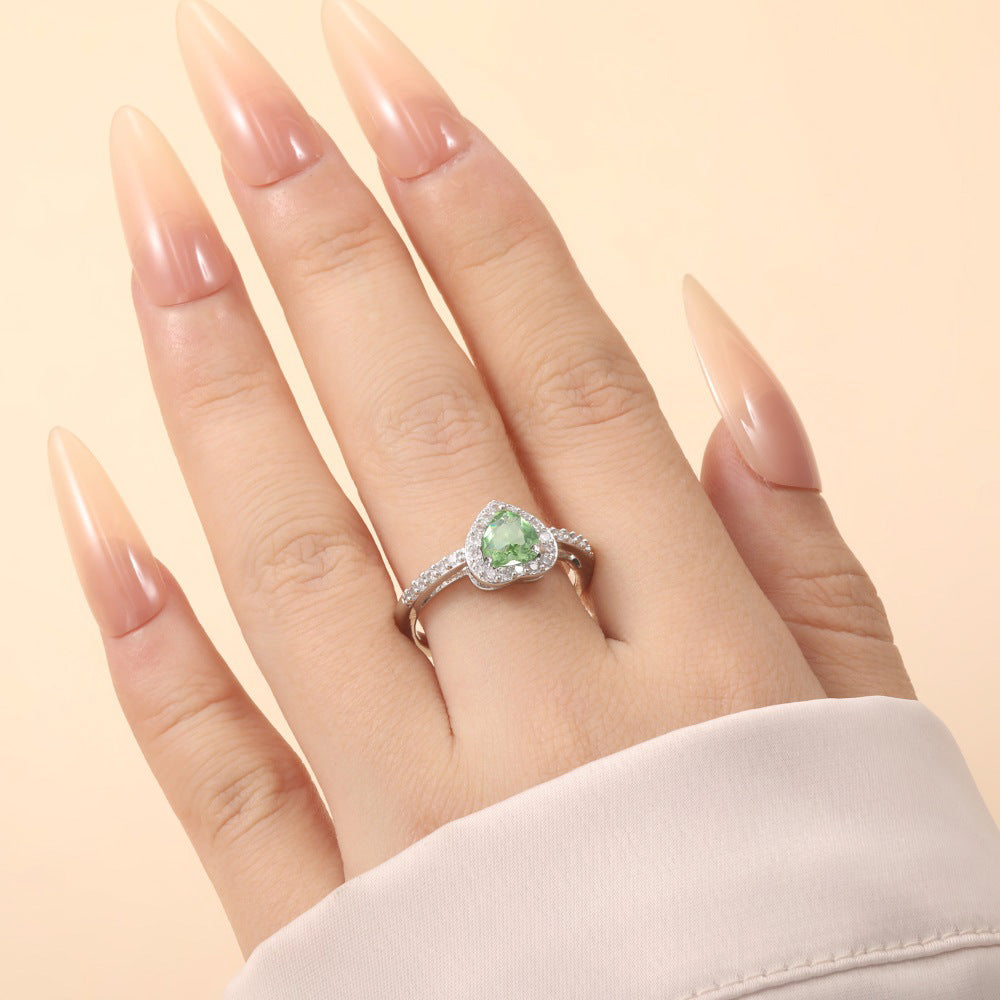 Anillo hermoso con estilo único