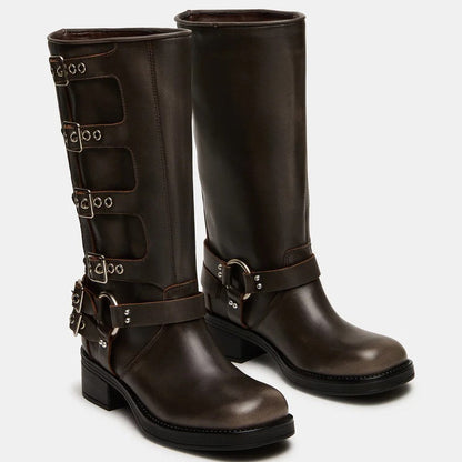Botas ortopédicas elegantes para un look moderno