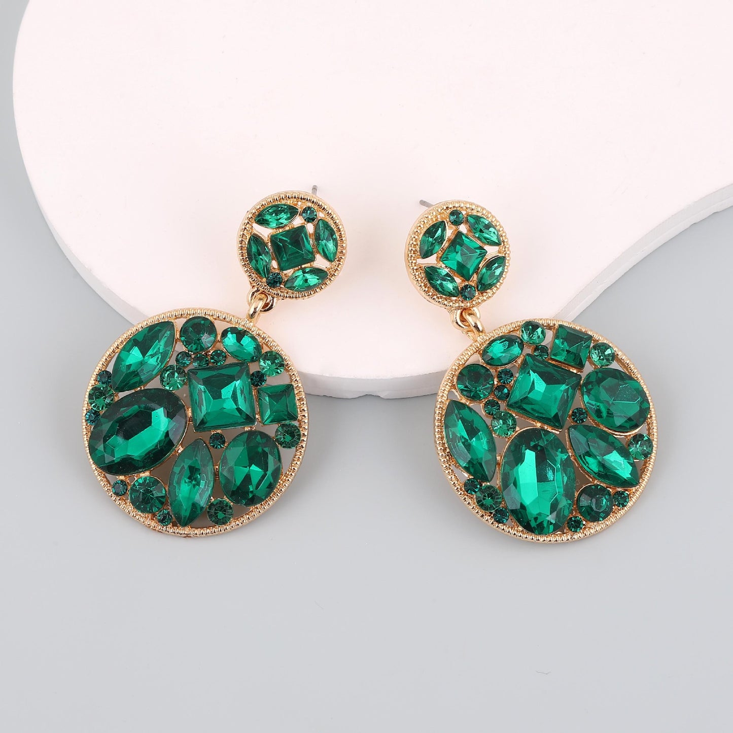 Pendiente artesanal delicado