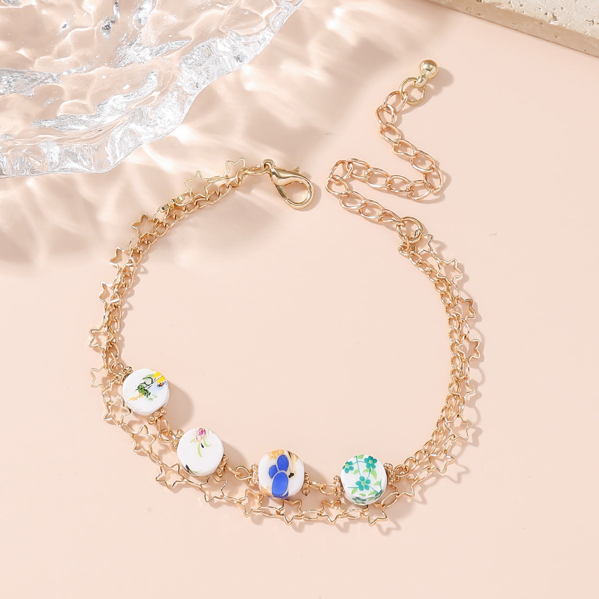 Pulsera clásico con encanto atemporal