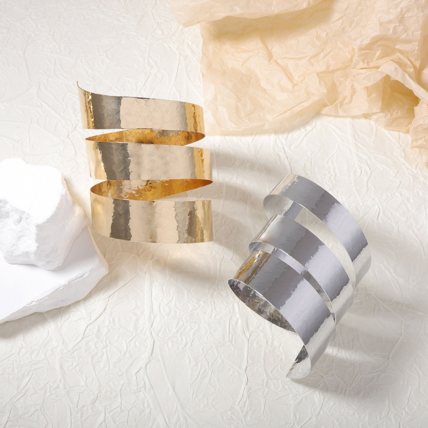 Pulsera clásico con encanto atemporal