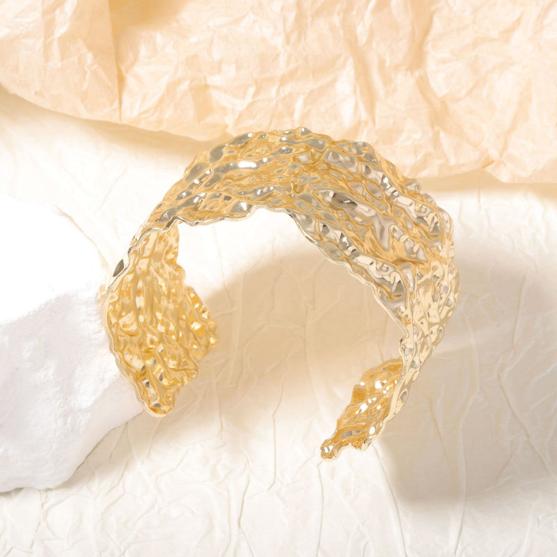 Pulsera clásico con encanto atemporal