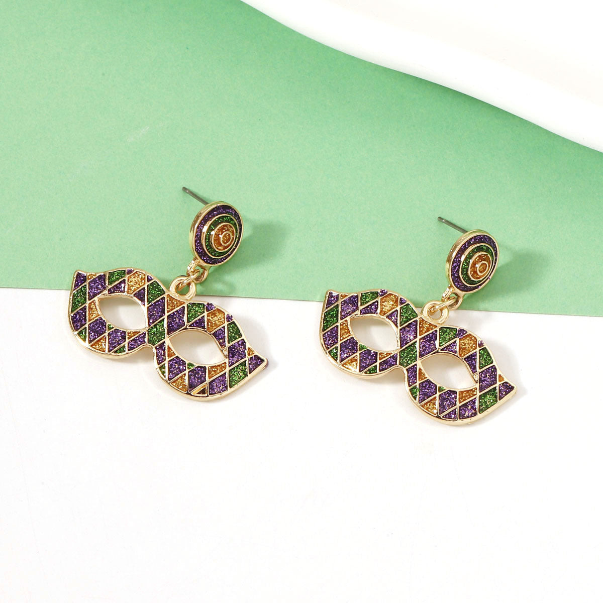 Pendiente artesanal delicado