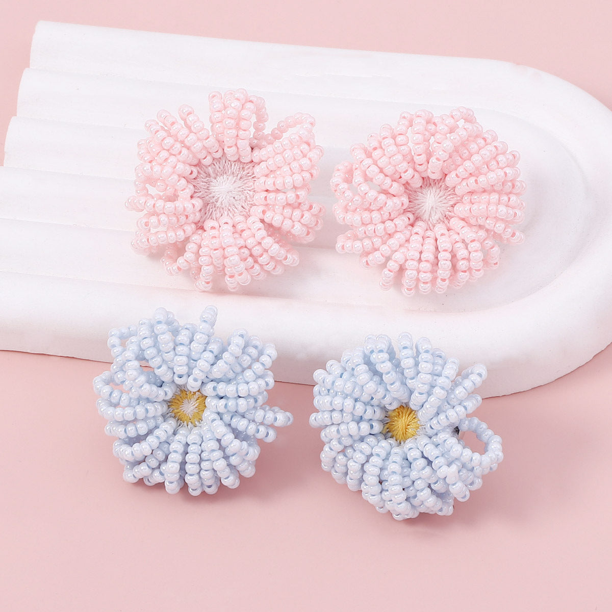 Pendiente artesanal delicado