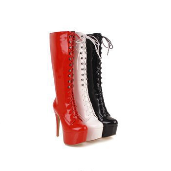 Botas Ortopédicos de Inspiración Vintage