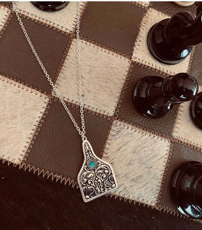 Collar vintage hecho a mano