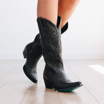 Botas Ortopédicos de Inspiración Vintage