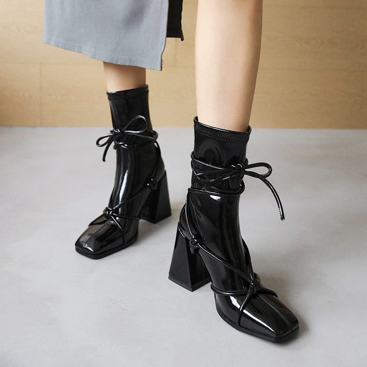 Botas Ortopédicos de Inspiración Vintage