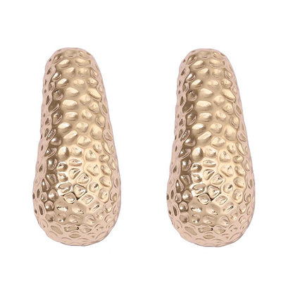 Pendiente clásico con encanto atemporal