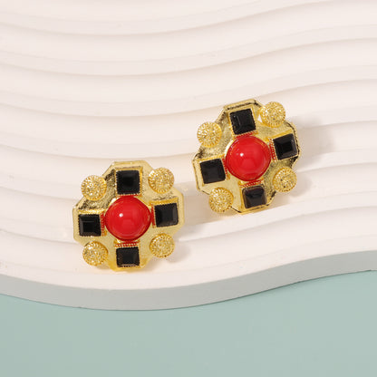 Pendiente clásico con encanto atemporal