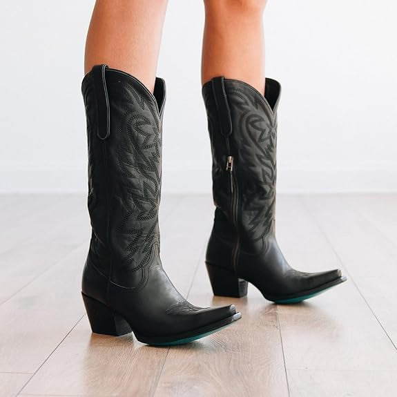 Botas Ortopédicos de Inspiración Vintage