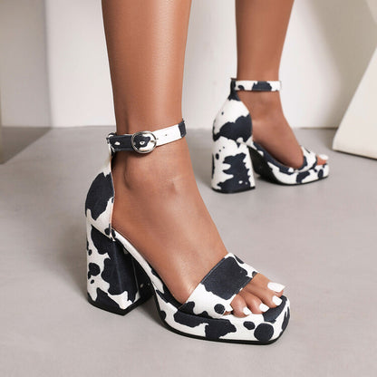 Sandalias Ortopédicos Clásicos con Estilo Atemporal