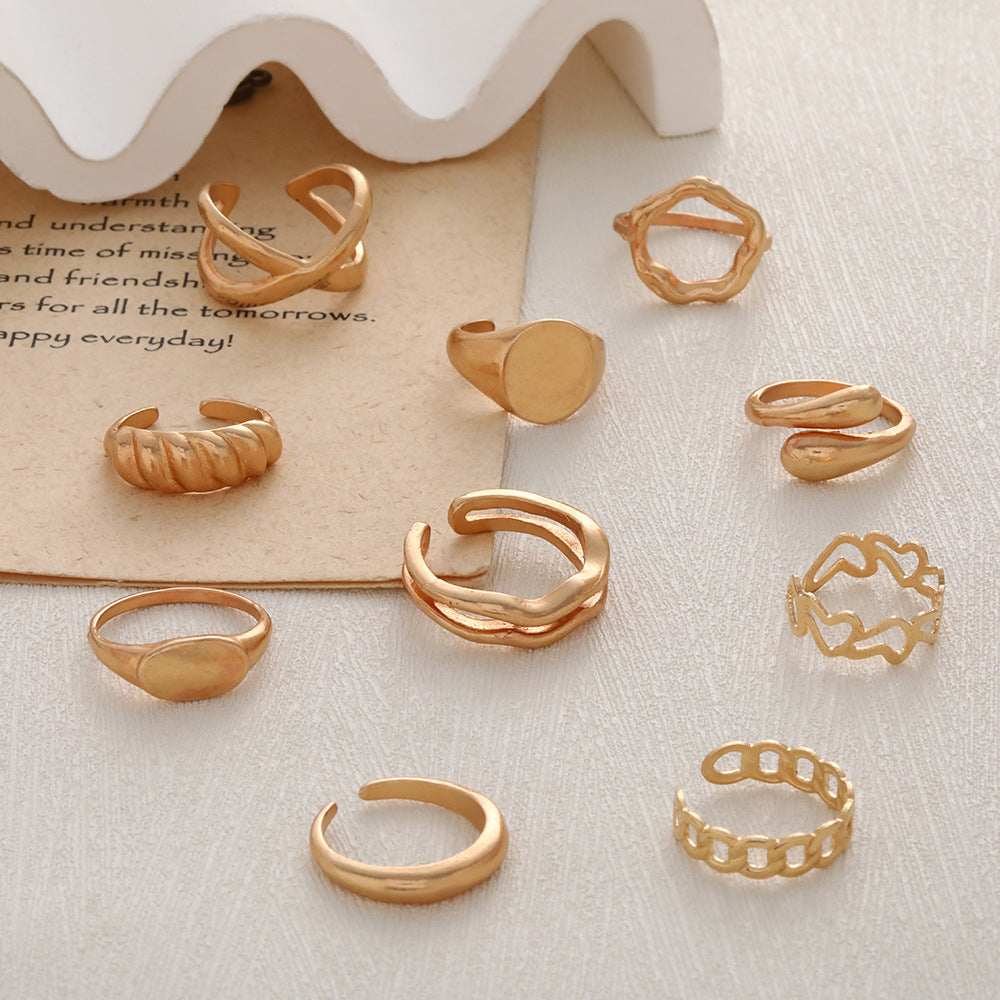 Oro Anillo clásico con encanto atemporal