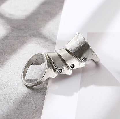 Anillo hermoso con estilo único