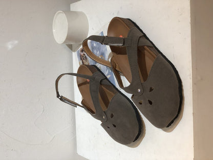Sandalias Ortopédicos de Inspiración Vintage