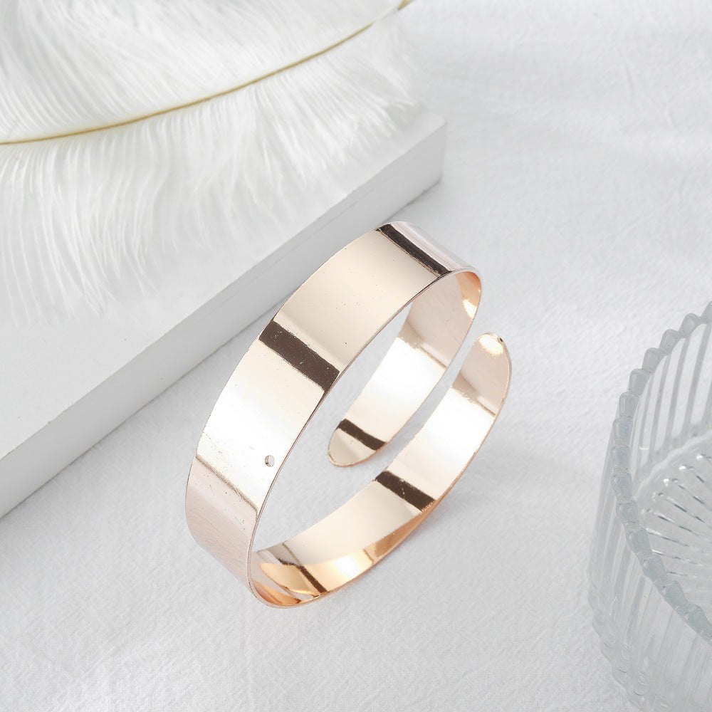 Oro Pulsera encantador para cualquier ocasión