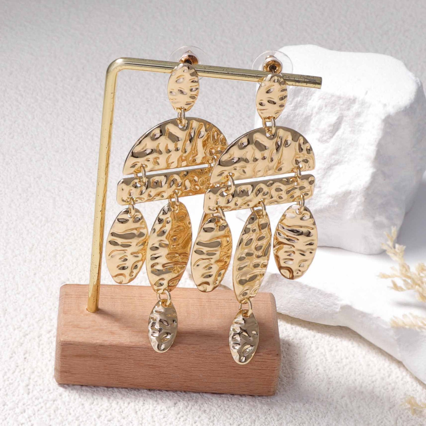 Pendiente clásico con encanto atemporal