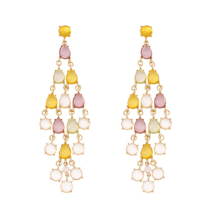 Pendiente clásico con encanto atemporal