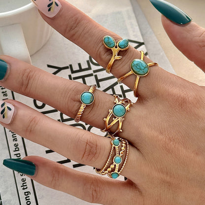 Oro Anillo artesanal delicado