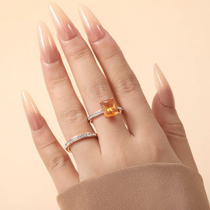 Anillo impresionante para uso diario