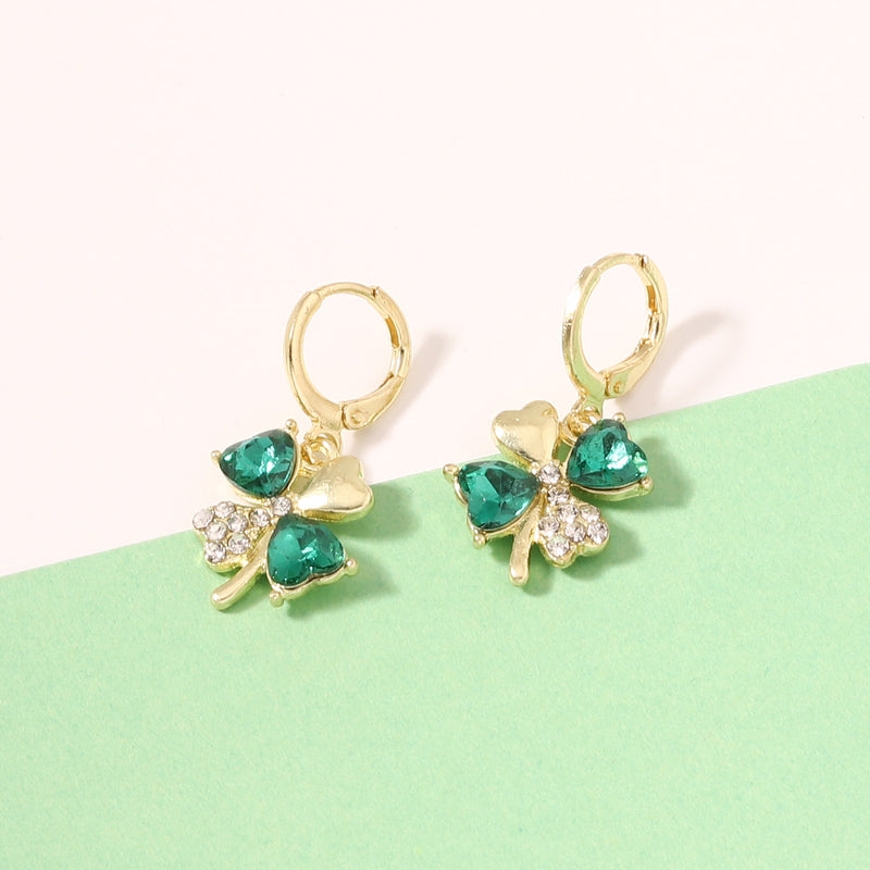 Pendiente vintage hecho a mano