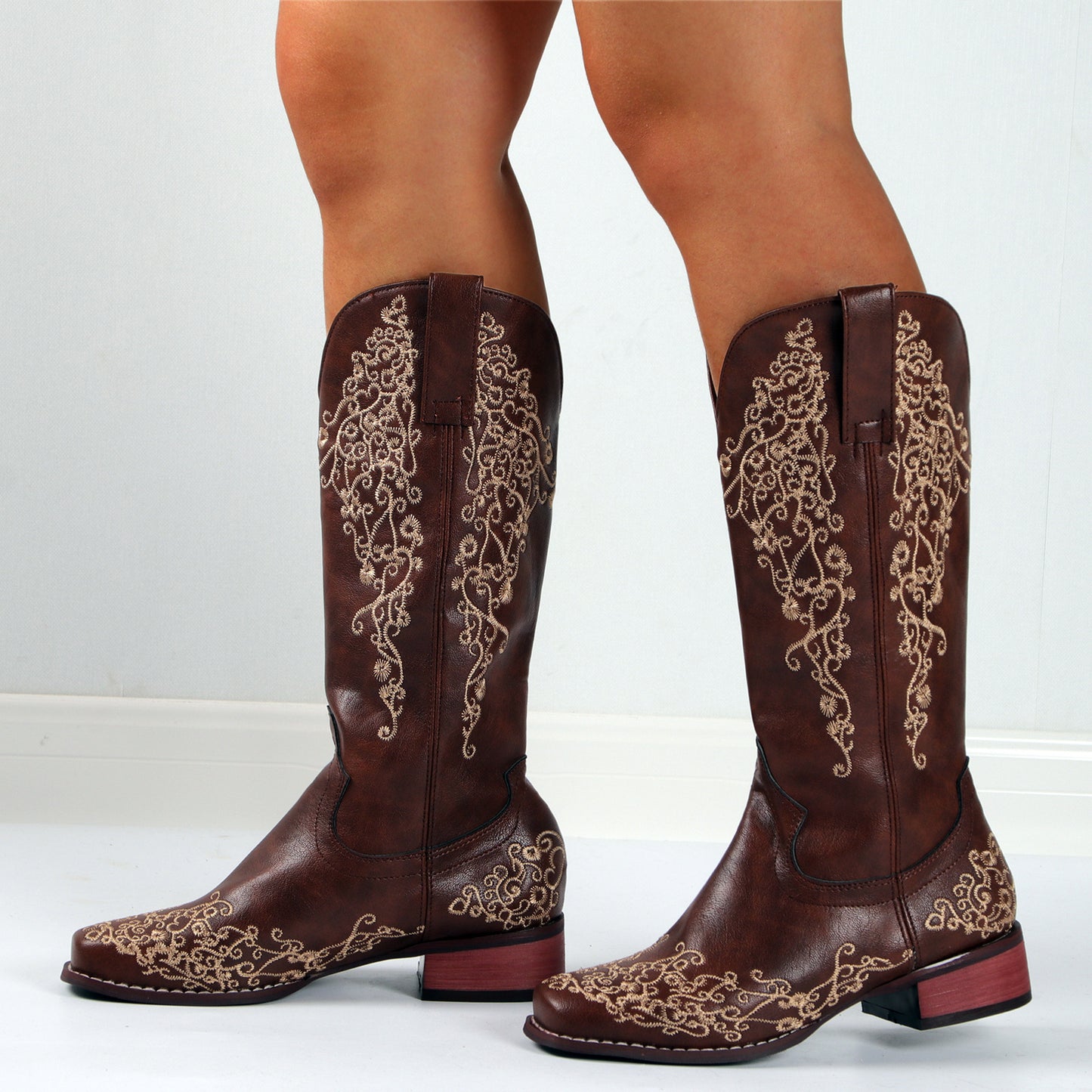 Botas Ortopédicos Elegantes con Look Moderno