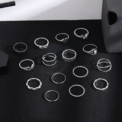 Anillo clásico con encanto atemporal