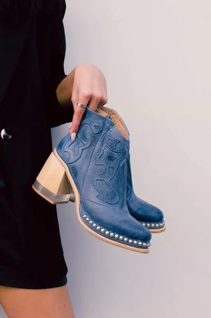 Botas Ortopédicos Clásicos con Estilo Atemporal
