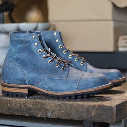 Botas ortopédicas de inspiración vintage