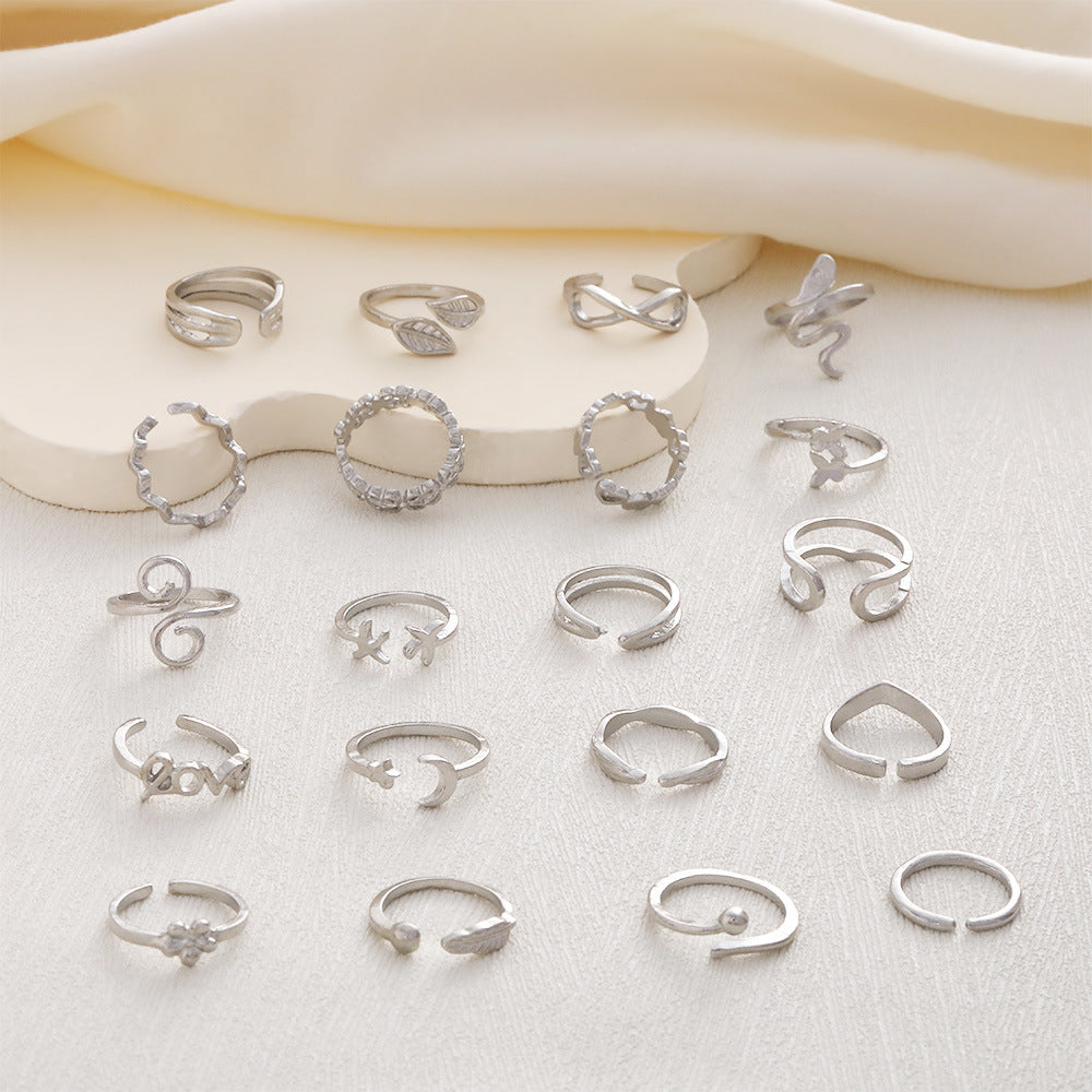 Anillo clásico con encanto atemporal