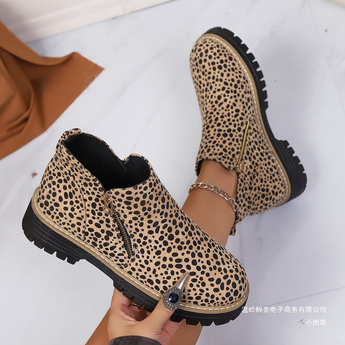 Botas Ortopédicos Chic con Diseño Único