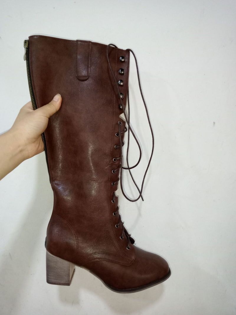 Botas Ortopédicos de Inspiración Vintage