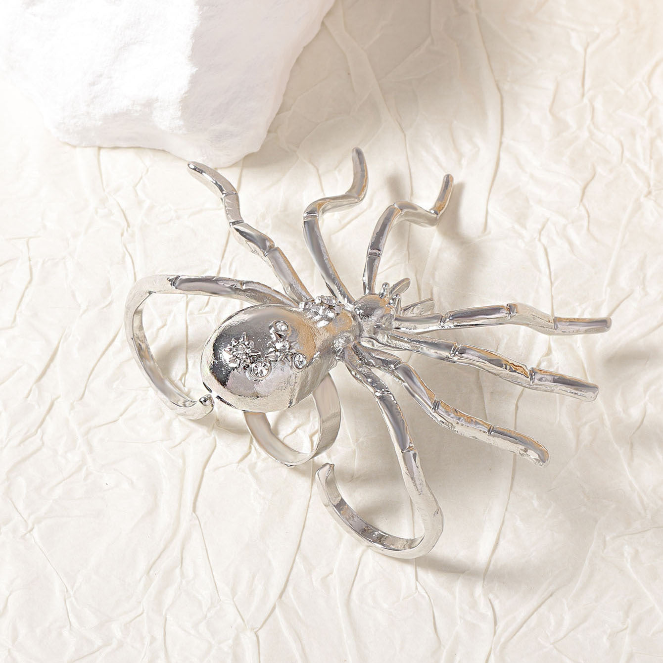 Anillo artesanal delicado