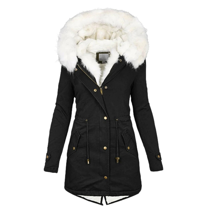 CM | Elegante abrigo con capucha de piel