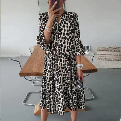 KL | Vestido midi con estampado de leopardo, tapeta de botones y mangas 3/4