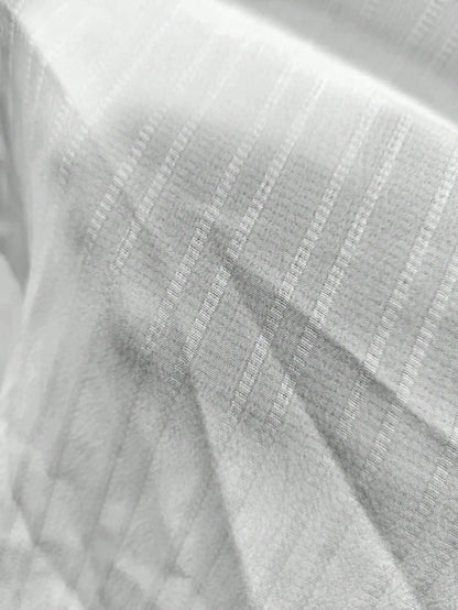 CM | Parte superior hueca con mangas de linterna