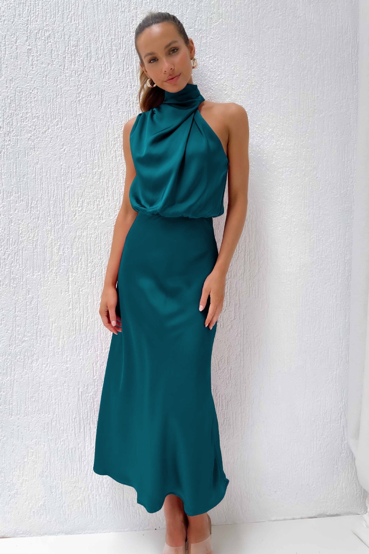 KL | Vestido de satén