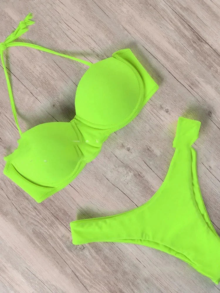 Con estilo sin esfuerzo Bikini