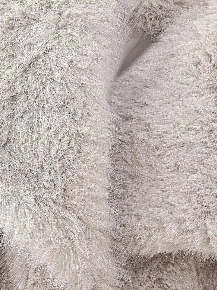 CM | Vestido de invierno moderno y cómodo