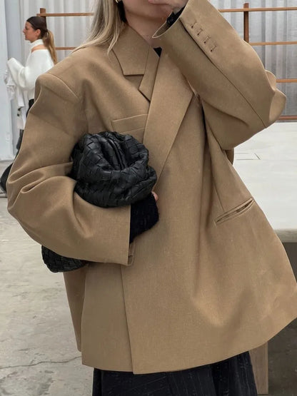 CM | Blazer oversize con un toque especial