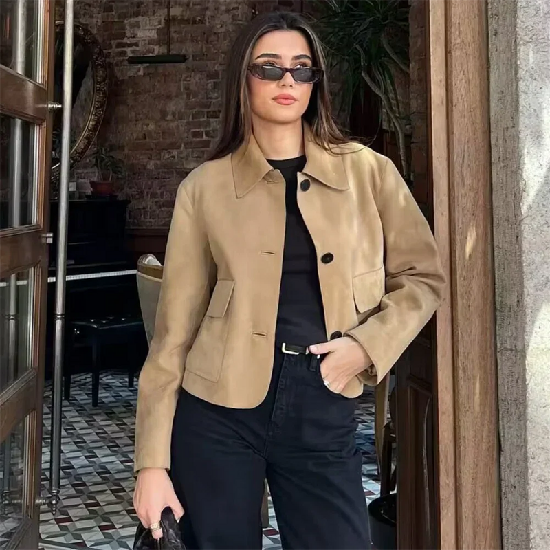 Chaqueta bellamente confeccionado