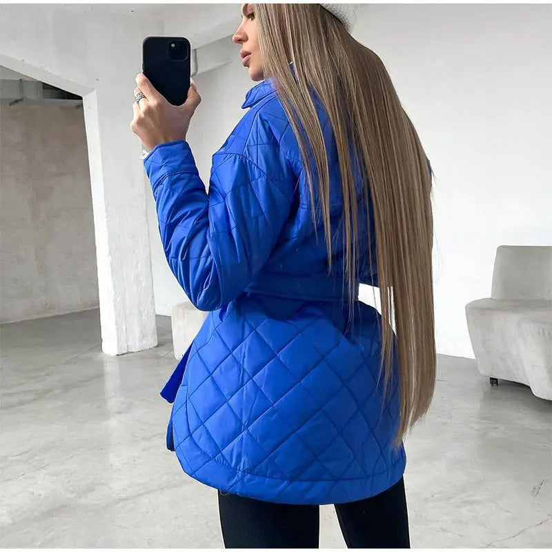 Chaqueta bellamente confeccionado