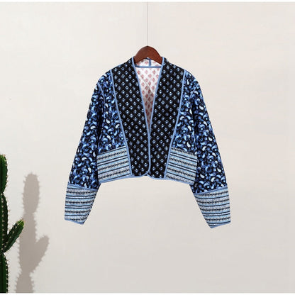 CM | Elegante abrigo de verano estampado