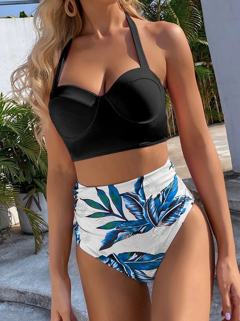 Effortlessly Bathing Suit With a Timeless Design