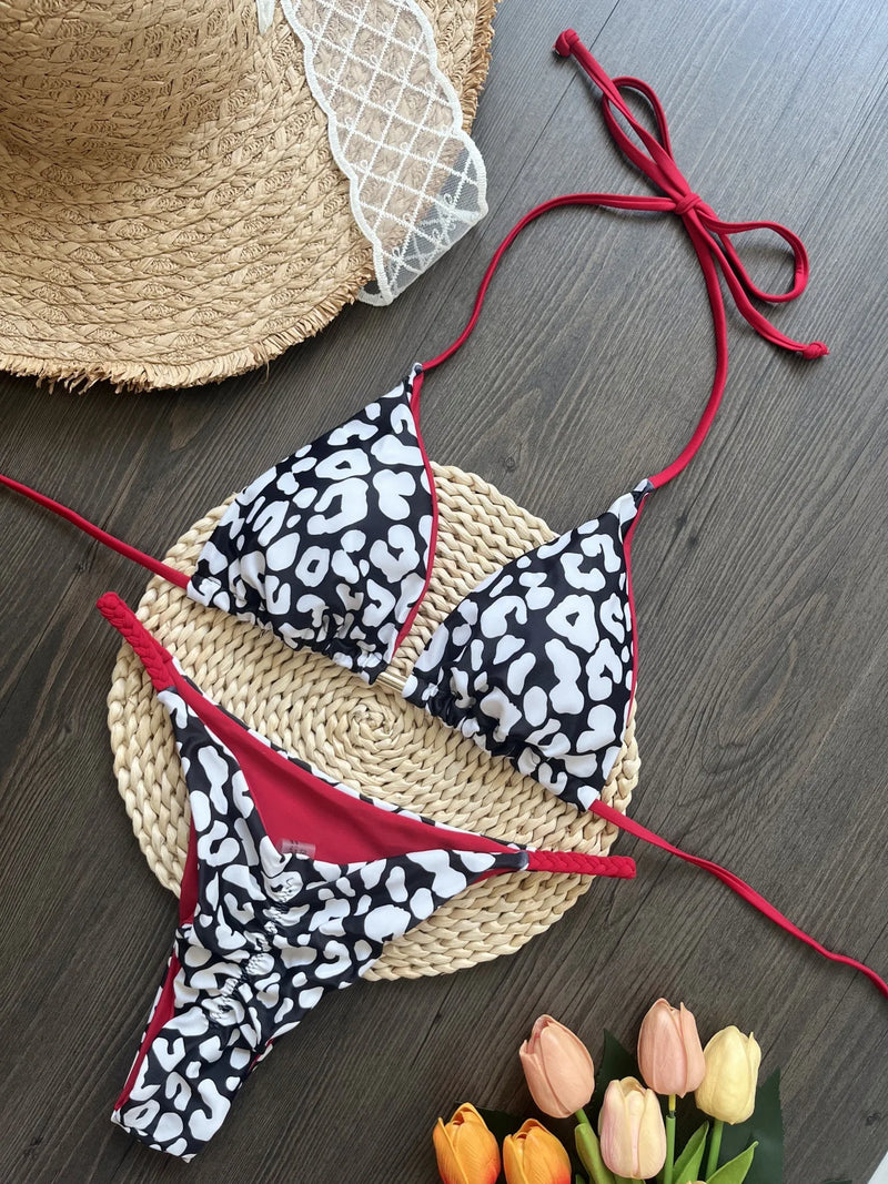 Fluido y fabuloso Bikini