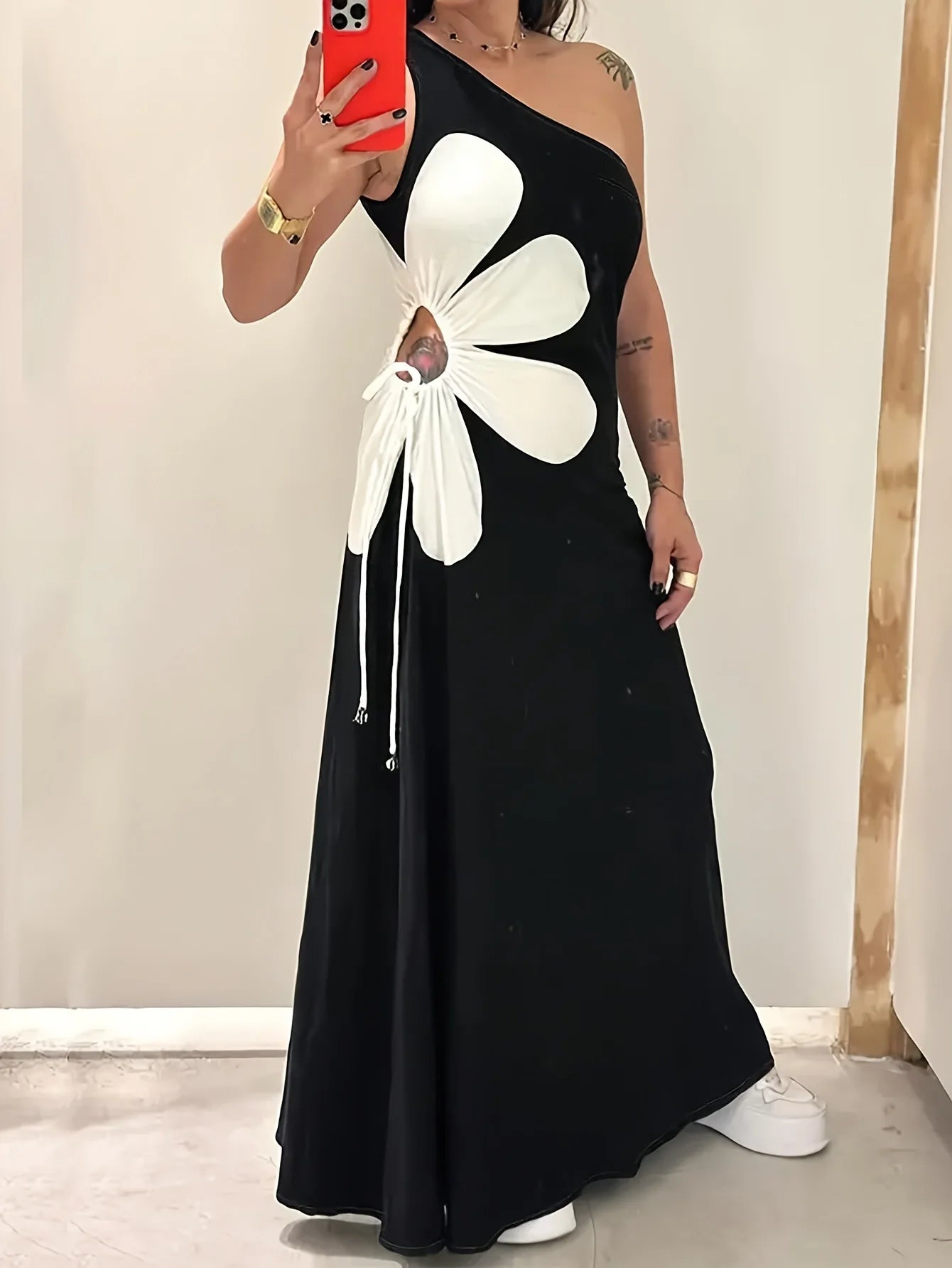 Moderno y minimalista Vestido