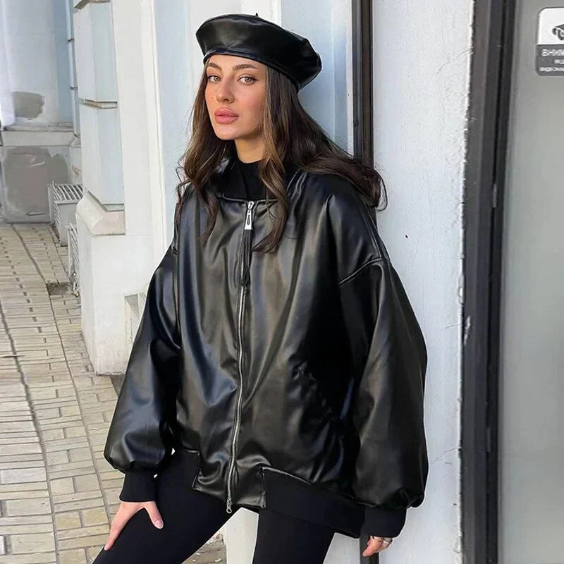 CM | Chaqueta de cuero con motor suelto